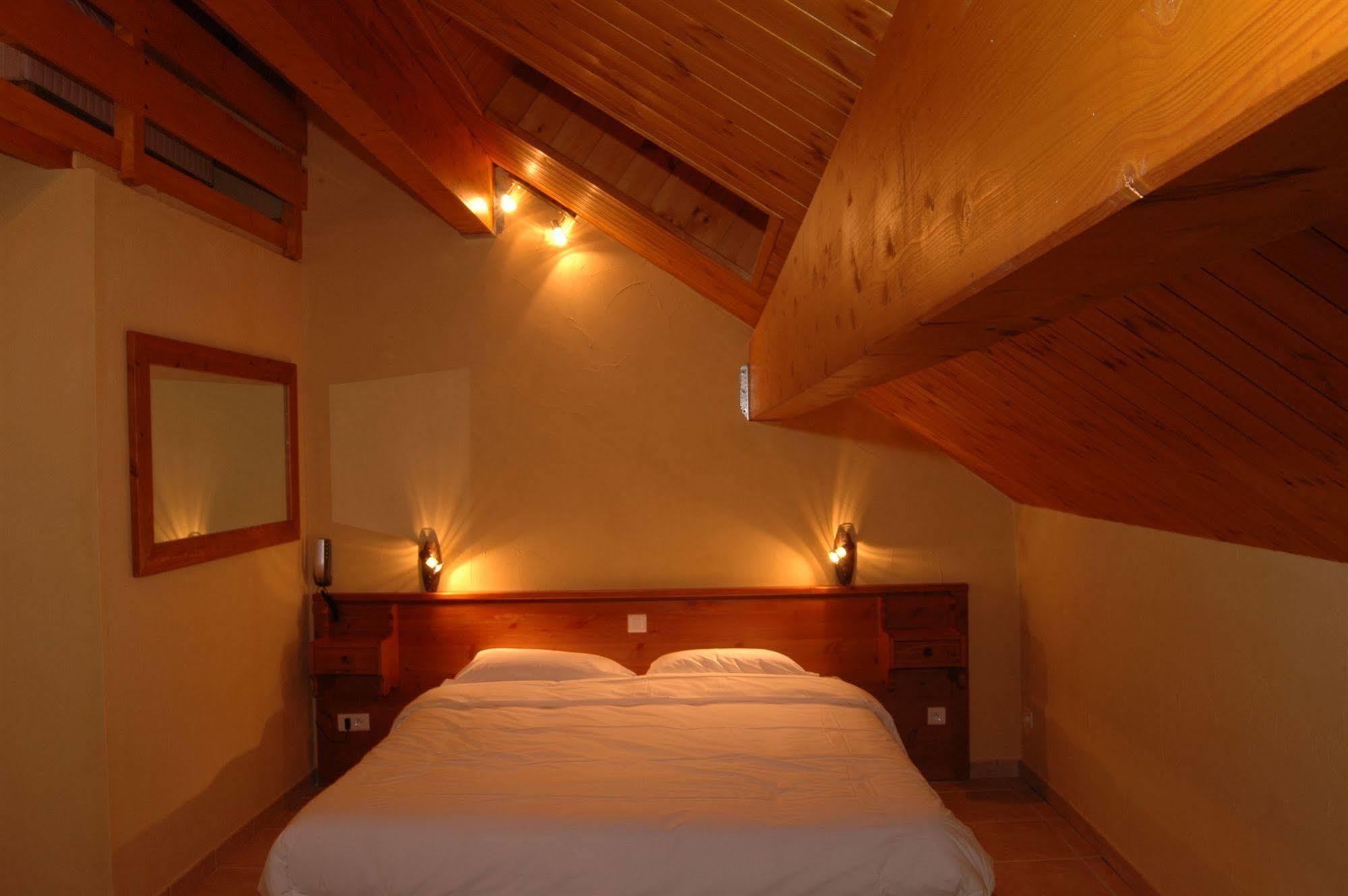 Hotel Mont Thabor Serre Chevalier Ла-Саль-лез-Альп Экстерьер фото