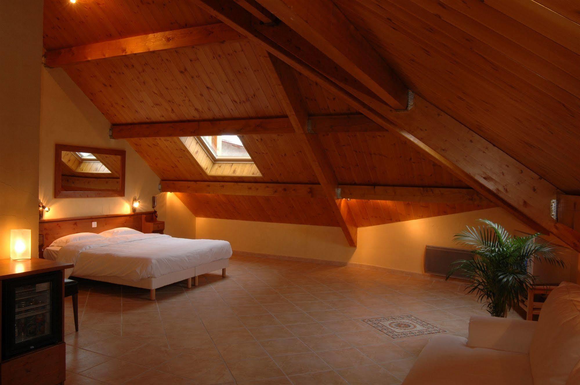 Hotel Mont Thabor Serre Chevalier Ла-Саль-лез-Альп Экстерьер фото